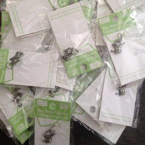 FIGI FAMILY MATTERS KEY RING, JEWELRY MAKING, CRAFT CHARMS, PEWTER LOT OF 50